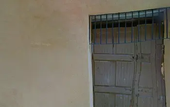 Auction image Commercial