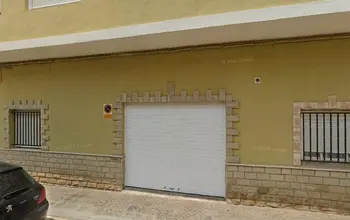 Auction image Garage