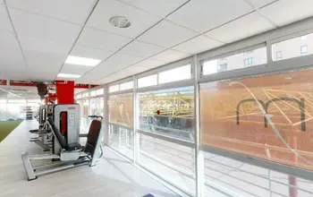 Auction image Commercial